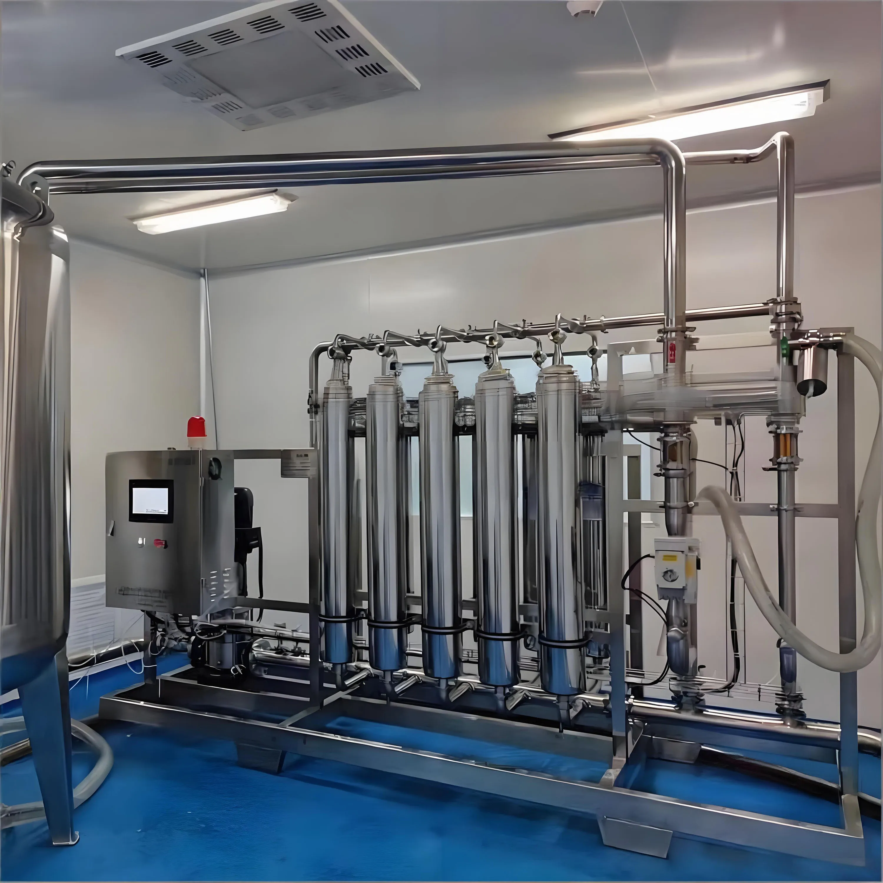 Membrane filtration system for juice production line